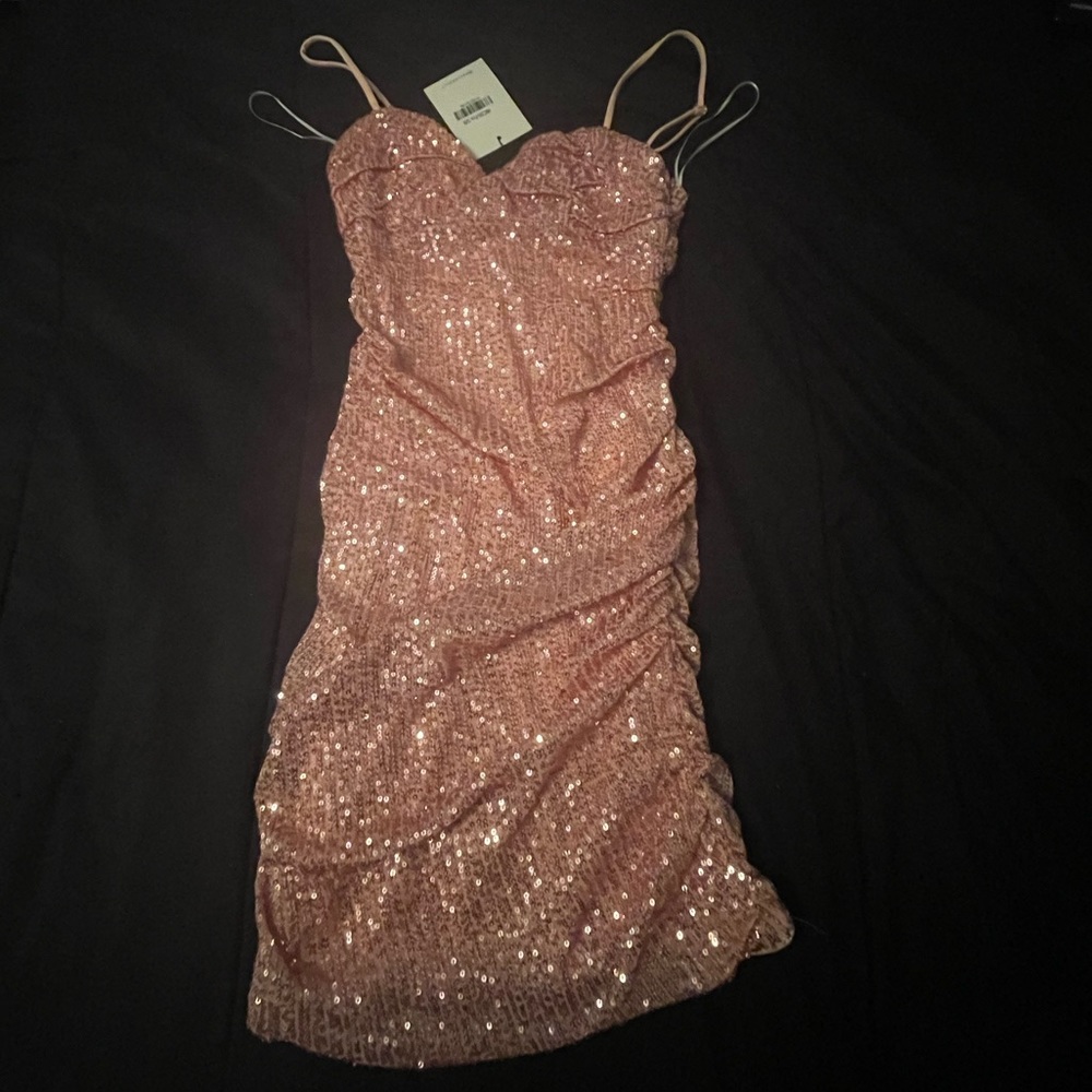 Selling “HELLO MOLLY WHAT A GLAMOUR SEQUIN DRESS PINK” Size US 6